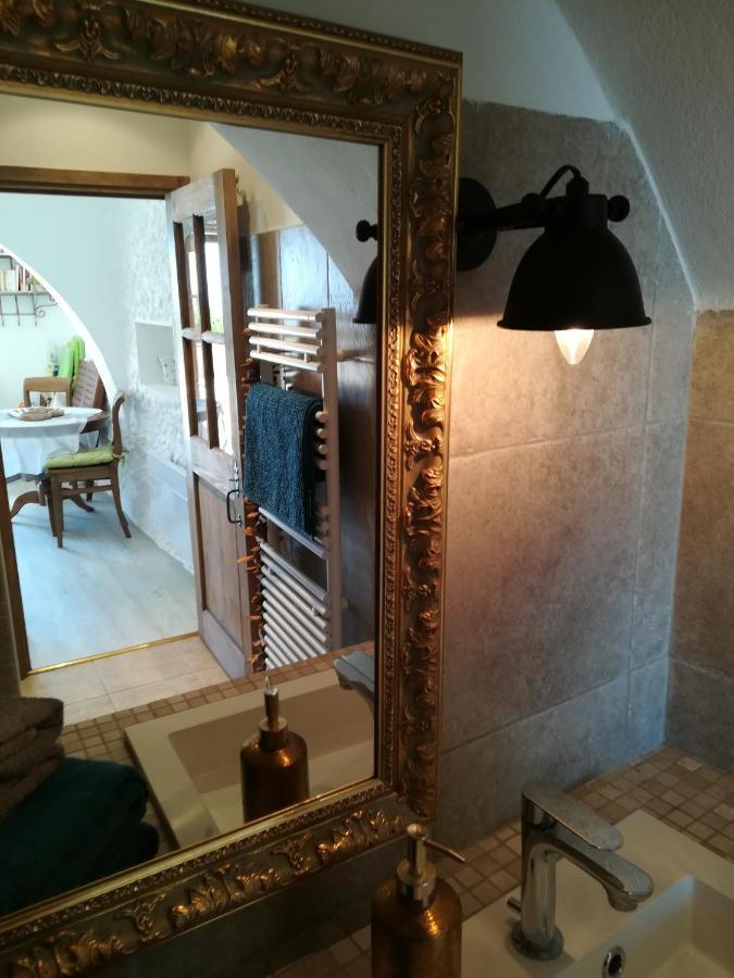 Monaco'S Cottage & Spa โรกบรูน-กัป-มาร์แต็ง ภายนอก รูปภาพ