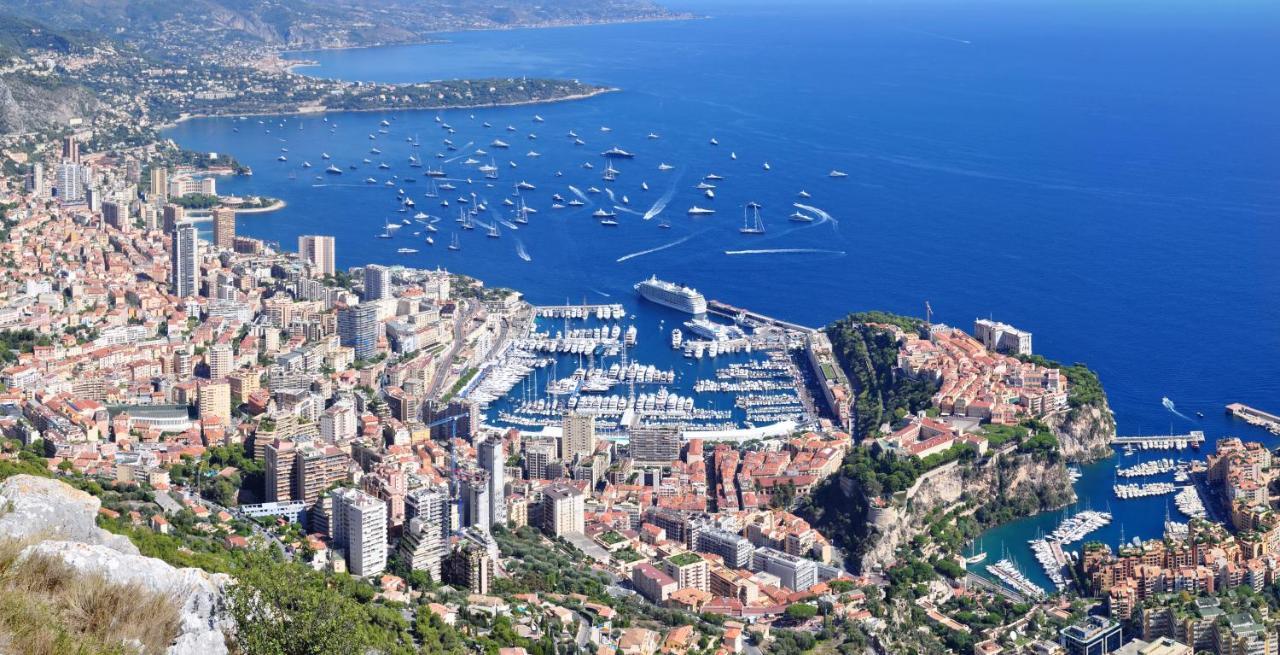 Monaco'S Cottage & Spa โรกบรูน-กัป-มาร์แต็ง ภายนอก รูปภาพ